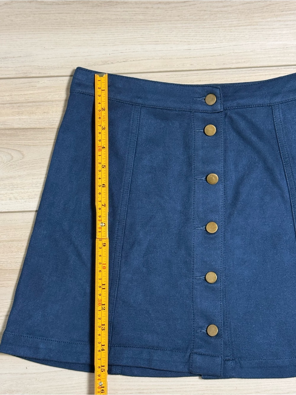 Ellison Blue Button Front Mini Skirt Size Small - Picture 5 of 6